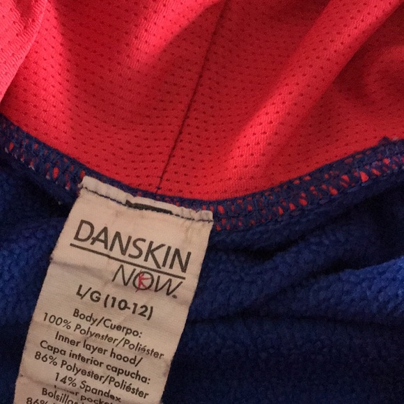 Danskin Now Hooded Pull-Over - Picture 3 of 4